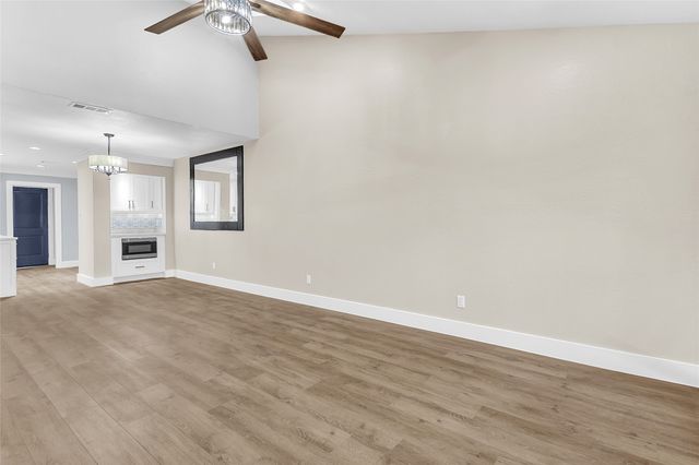 3002 Carolyn Court, Bedford, TX 76021