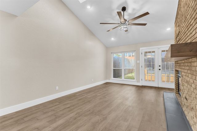 3002 Carolyn Court, Bedford, TX 76021