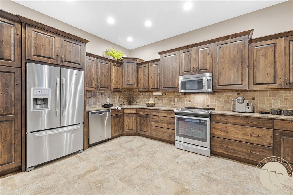 5650 Canyonwoods Drive, Billings, MT 59106 photo 14