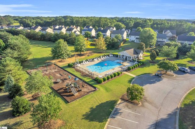 34 Barlow Court, Simpsonville, SC 29681