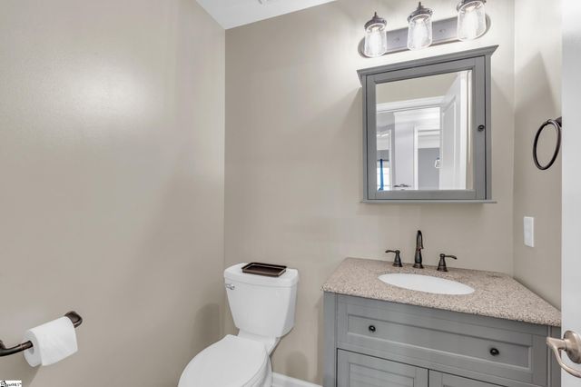 34 Barlow Court, Simpsonville, SC 29681