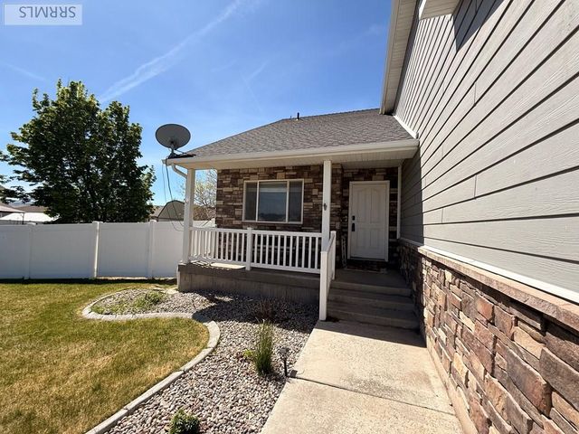 4566 E Botanical Drive, Idaho Falls, ID 83406