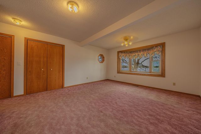 2113 Country Club Drive NE, Willmar, MN 56201