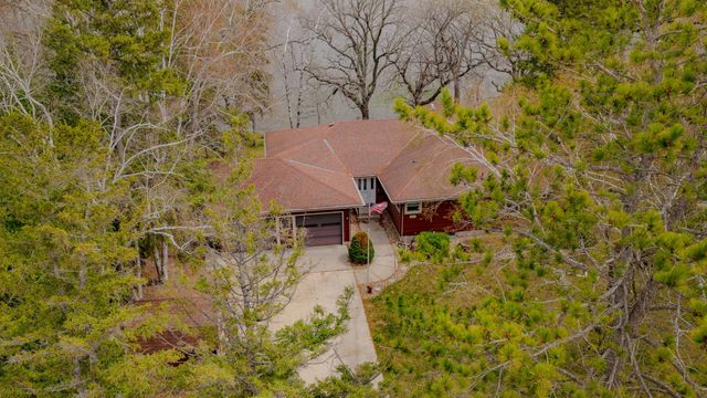 2113 Country Club Drive NE, Willmar, MN 56201