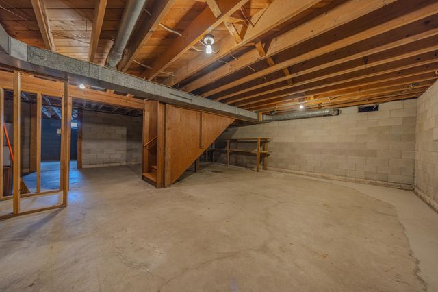 2113 Country Club Drive NE, Willmar, MN 56201