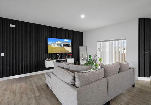 817 DESMOINES PLACE, Kissimmee, FL 34759