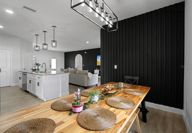 817 DESMOINES PLACE, Kissimmee, FL 34759