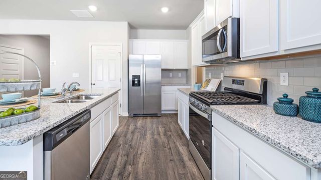 1184 SE Erica Way SE, Atlanta, GA 30354