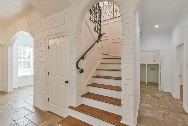 3810 Post Oak Lane, Montgomery, TX 77316