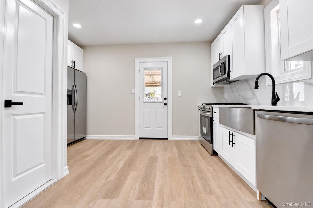 6344 53rd Drive, Maspeth, NY 11378 — photo 5