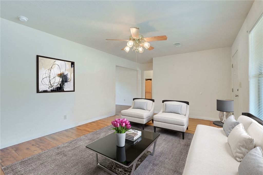 2104 Northside Drive, Bryan, TX 77803 — photo 3