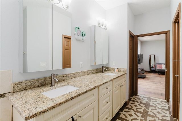 2603 BISMARK DRIVE, Valrico, FL 33596