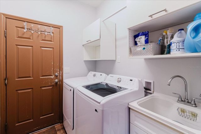 2603 BISMARK DRIVE, Valrico, FL 33596