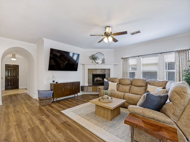 2720 Westglen Drive, Denton, TX 76207