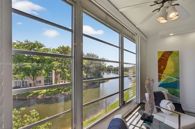 1802 Eleuthera POINT C3, Coconut Creek, FL 33066