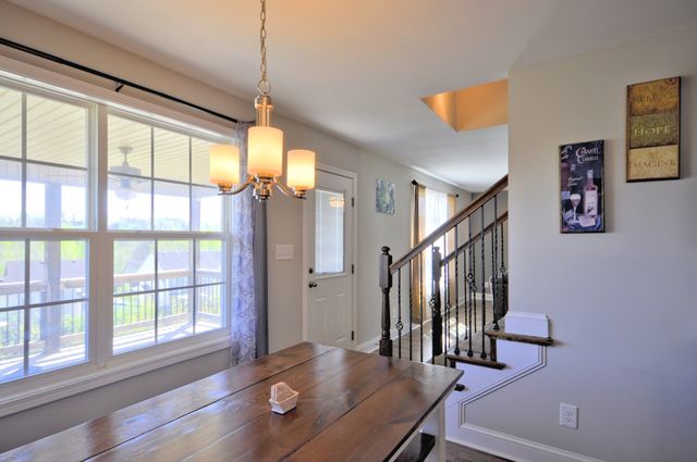 824 Crestone Ln, Clarksville, TN 37042