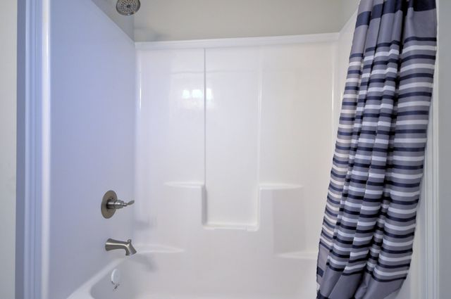824 Crestone Ln, Clarksville, TN 37042