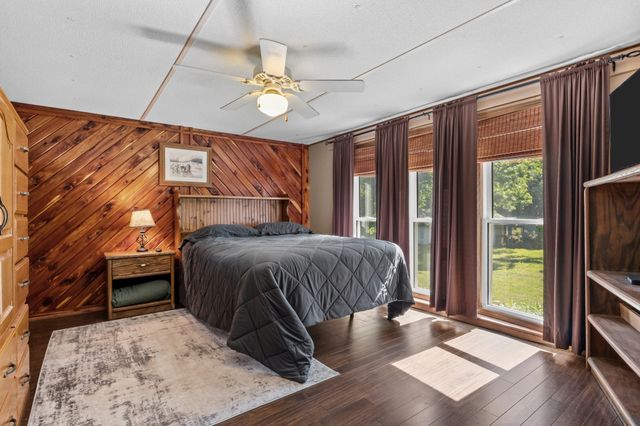 3310 Shiloh Church Rd, Camden, TN 38320