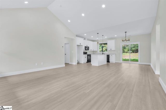 549 Bill Lattimore Road, Chesnee, SC 29323