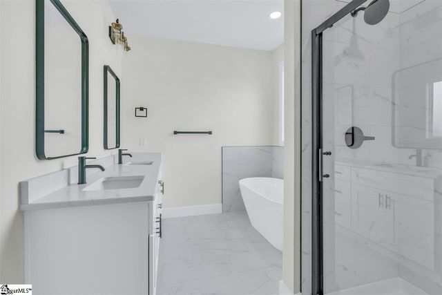 549 Bill Lattimore Road, Chesnee, SC 29323