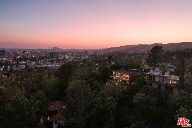 5698 Holly Oak Drive, Los Angeles, CA 90068