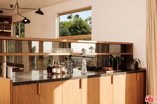 5698 Holly Oak Drive, Los Angeles, CA 90068