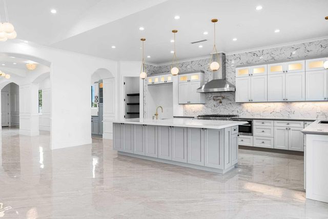 42730 W 23rd Street, Lancaster, CA 93536