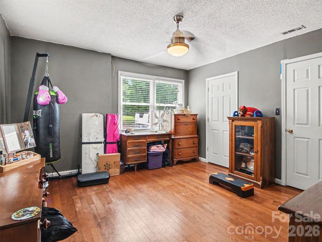 888 Sunbeam Drive, Lincolnton, NC 28092