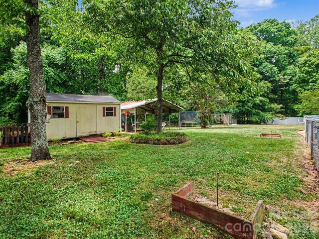 888 Sunbeam Drive, Lincolnton, NC 28092