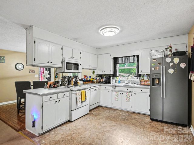 888 Sunbeam Drive, Lincolnton, NC 28092