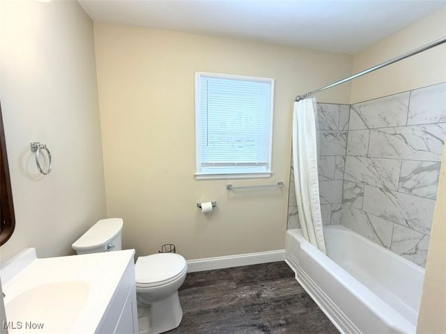 244 Winters Drive, Wintersville, OH 43953