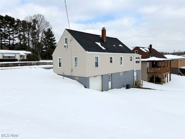 244 Winters Drive, Wintersville, OH 43953