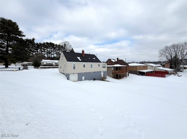 244 Winters Drive, Wintersville, OH 43953