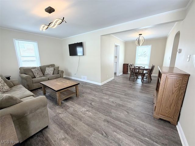 244 Winters Drive, Wintersville, OH 43953