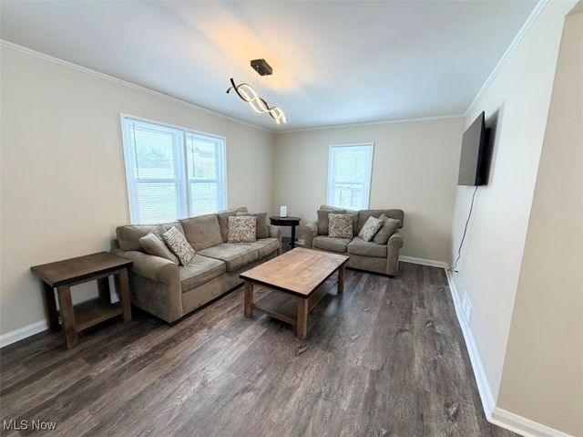 244 Winters Drive, Wintersville, OH 43953