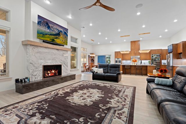 31797 S 598 Court, Grove, OK 74344