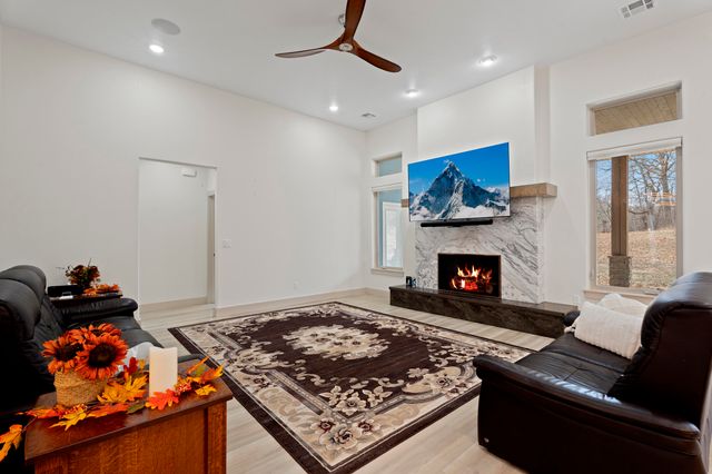 31797 S 598 Court, Grove, OK 74344