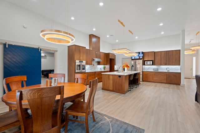 31797 S 598 Court, Grove, OK 74344