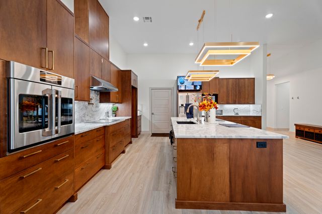 31797 S 598 Court, Grove, OK 74344