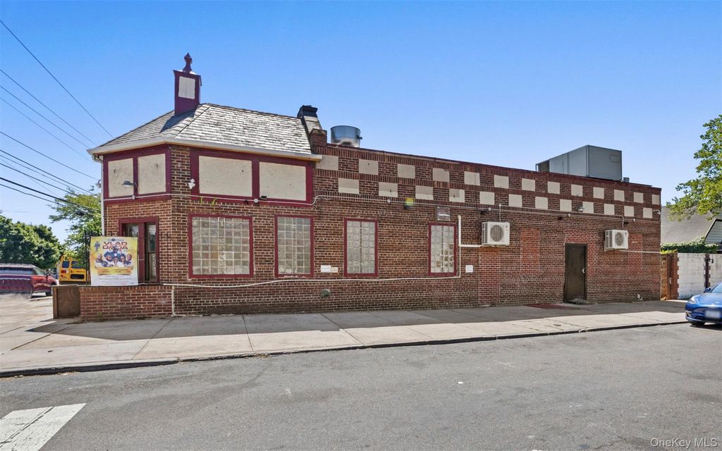227-02 Linden Boulevard, Cambria Heights, NY 11411 — photo 2