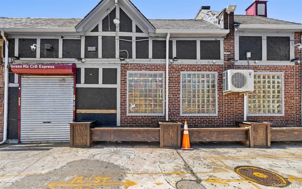 227-02 Linden Boulevard, Cambria Heights, NY 11411 — photo 3