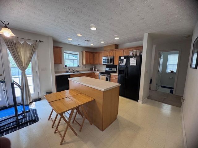 5421 Skylar Creek Lane, Buford, GA 30518