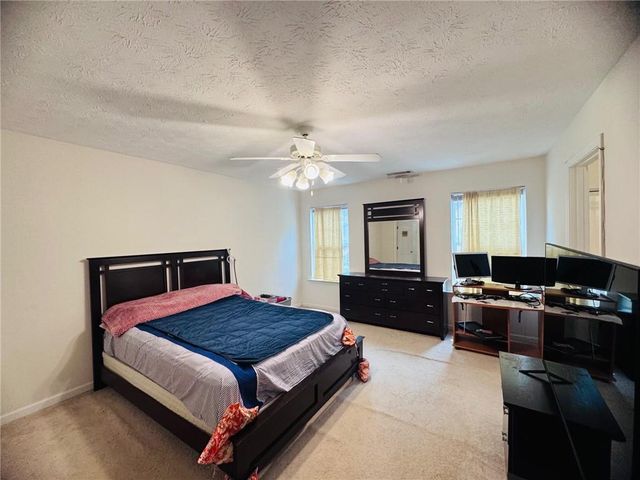 5421 Skylar Creek Lane, Buford, GA 30518