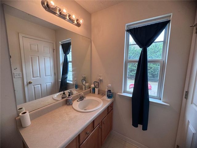5421 Skylar Creek Lane, Buford, GA 30518