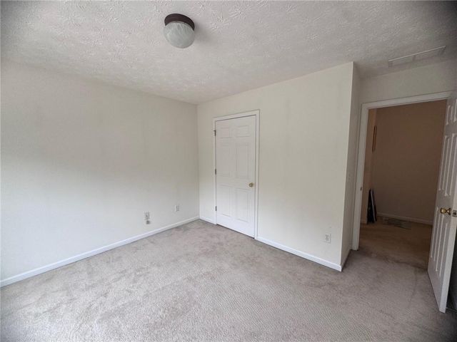 5421 Skylar Creek Lane, Buford, GA 30518