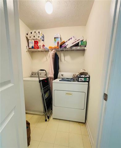 5421 Skylar Creek Lane, Buford, GA 30518