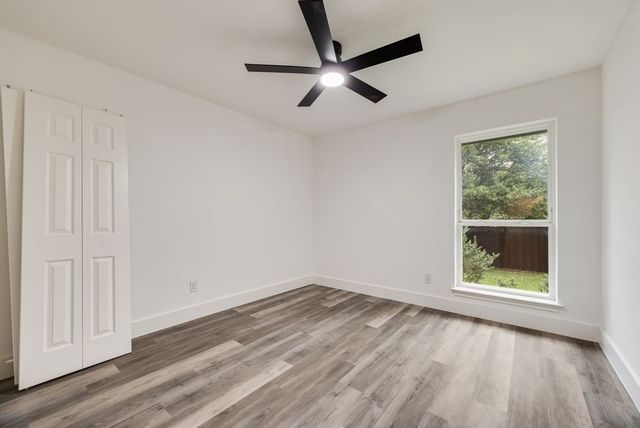 2100 Antibes Drive, Carrollton, TX 75006