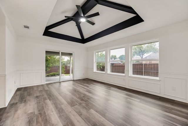 2100 Antibes Drive, Carrollton, TX 75006