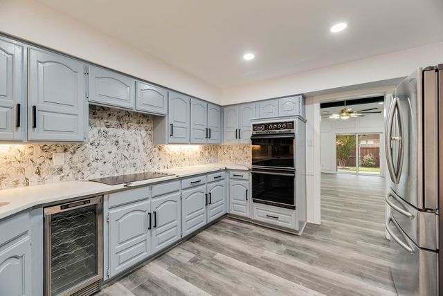 2100 Antibes Drive, Carrollton, TX 75006
