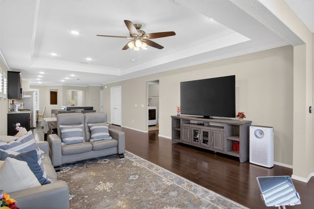 8978 Shore Crest Road, Frisco, TX 75036